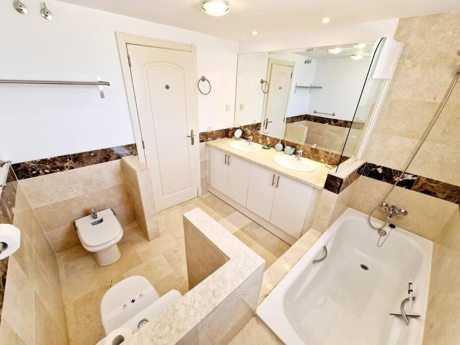 Las Palmeras Seaviews Mijas Exterior foto